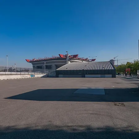 Apartman San Siro Sky View